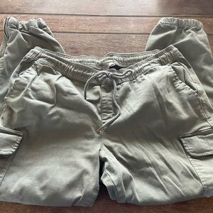Natural Reflections Olive Green Cropped Cargo Pants (WL)